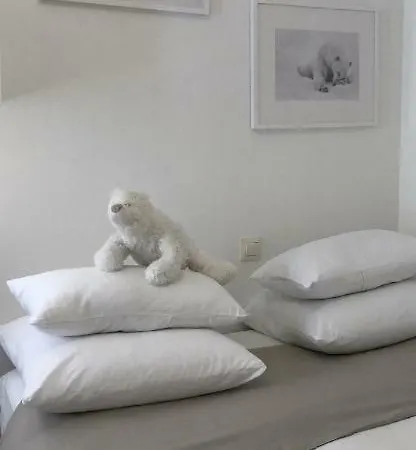 Apartment La Taniere De L'ours Blanc Aubagne-cassis-aix En Provence Aubagne